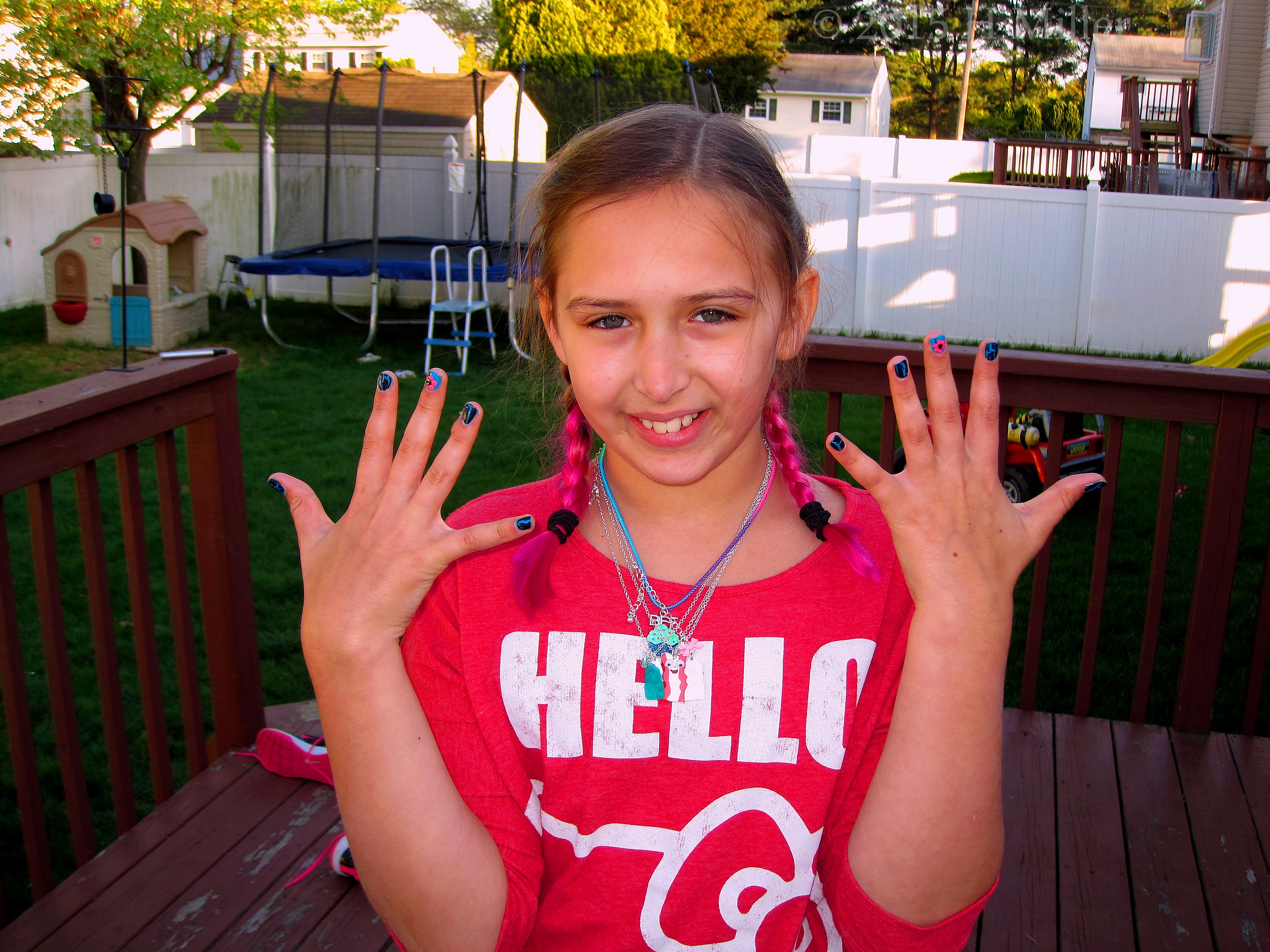 Amazing Nail Art! Flower And Shatter Over Blue Background! Amazing Nail Art! Flower And Shatter Over Blue Background!