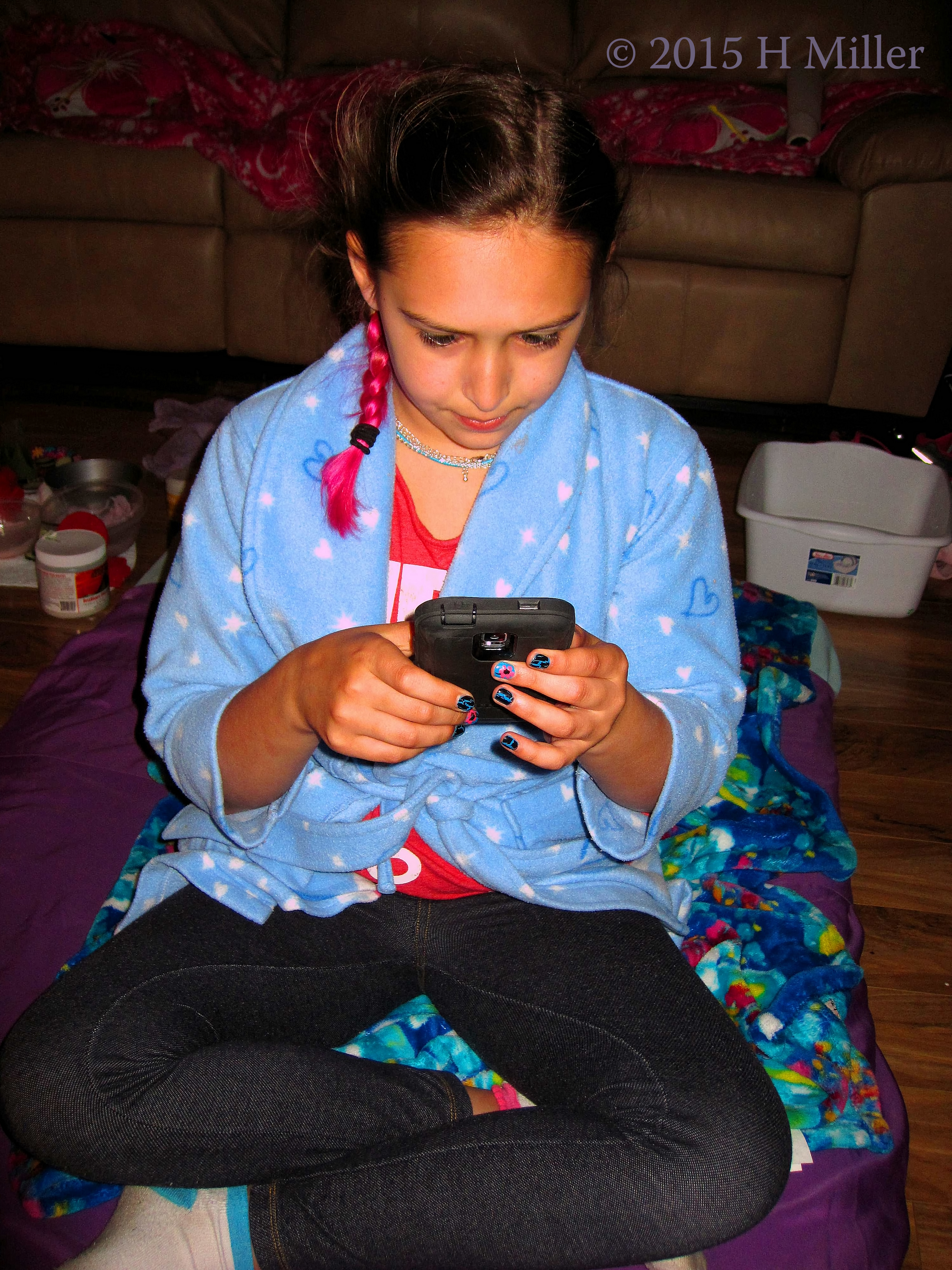 Making Sure Mom Gets An Important Message About A Sleep Mask. A PURPLE One! Making Sure Mom Gets An Important Message About A Sleep Mask. A PURPLE One!