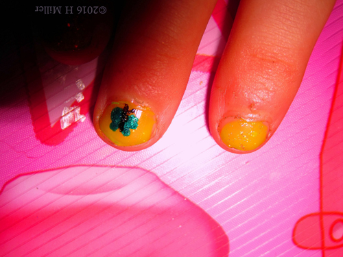Such A Cute Flowery Nail Art Design Such A Cute Flowery Nail Art Design