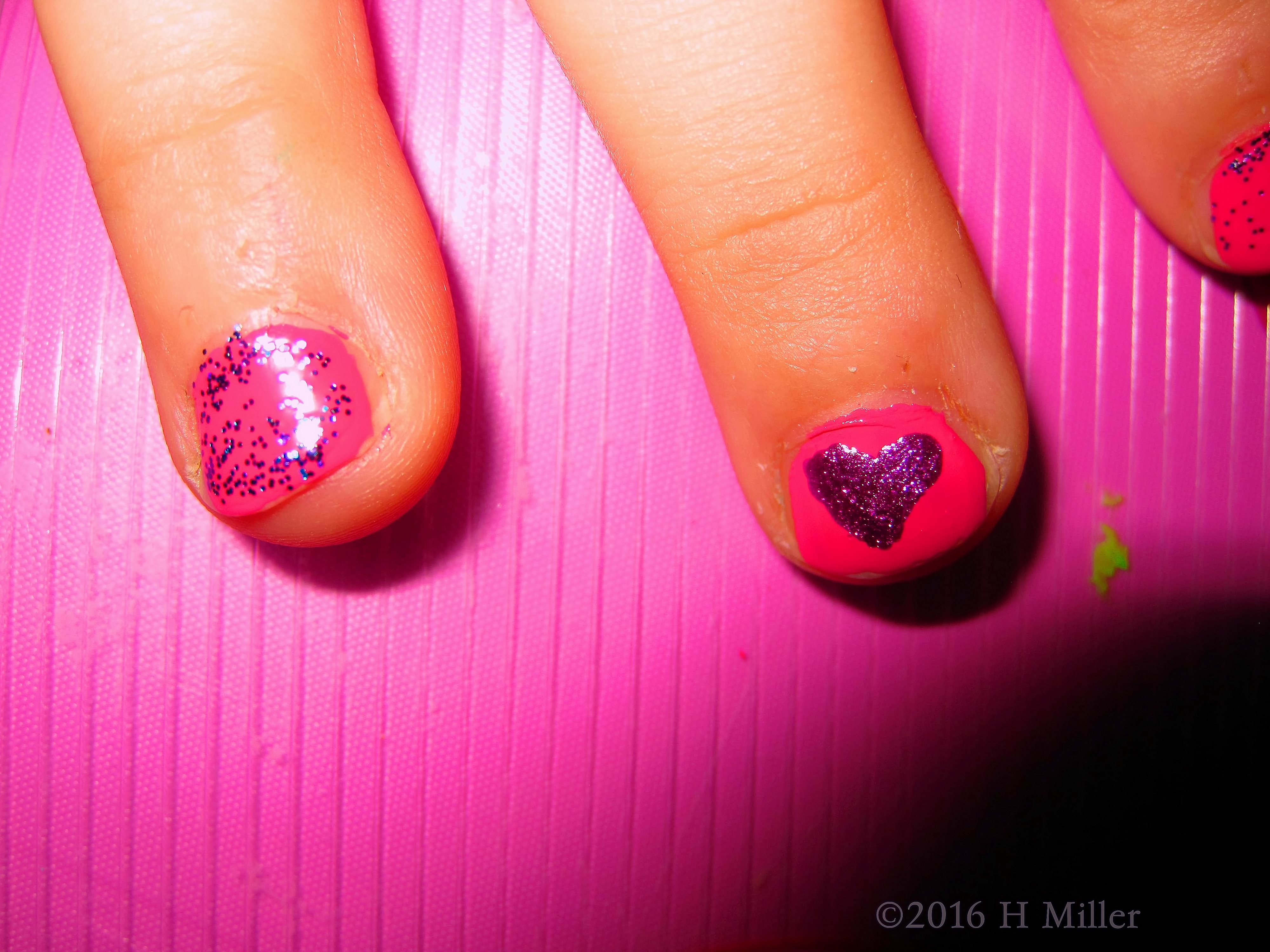 A Very, Very Cool Manicure For Girls With A Nail Design Of A Heart