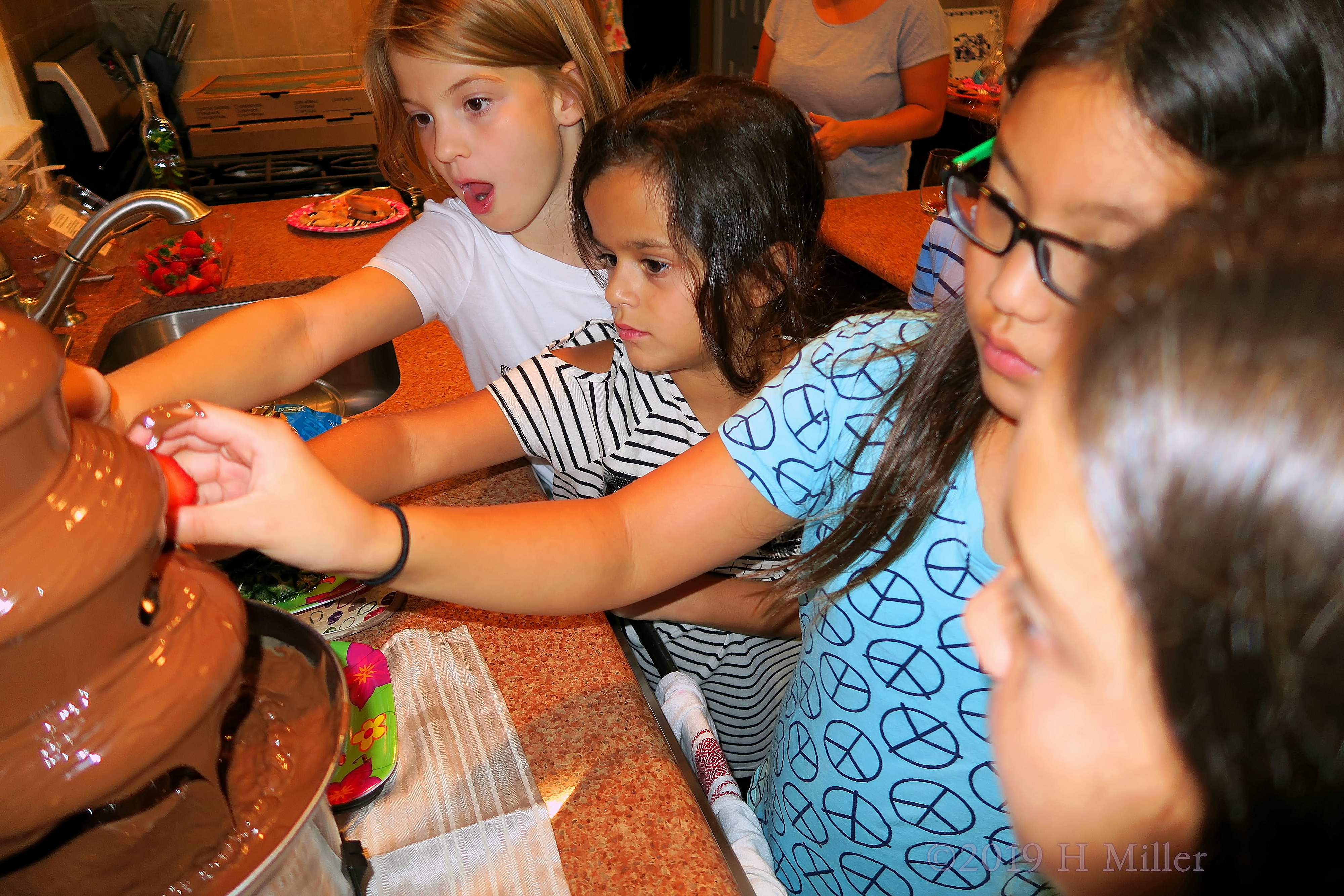 Yummy Chocolate Fountain Fun! 