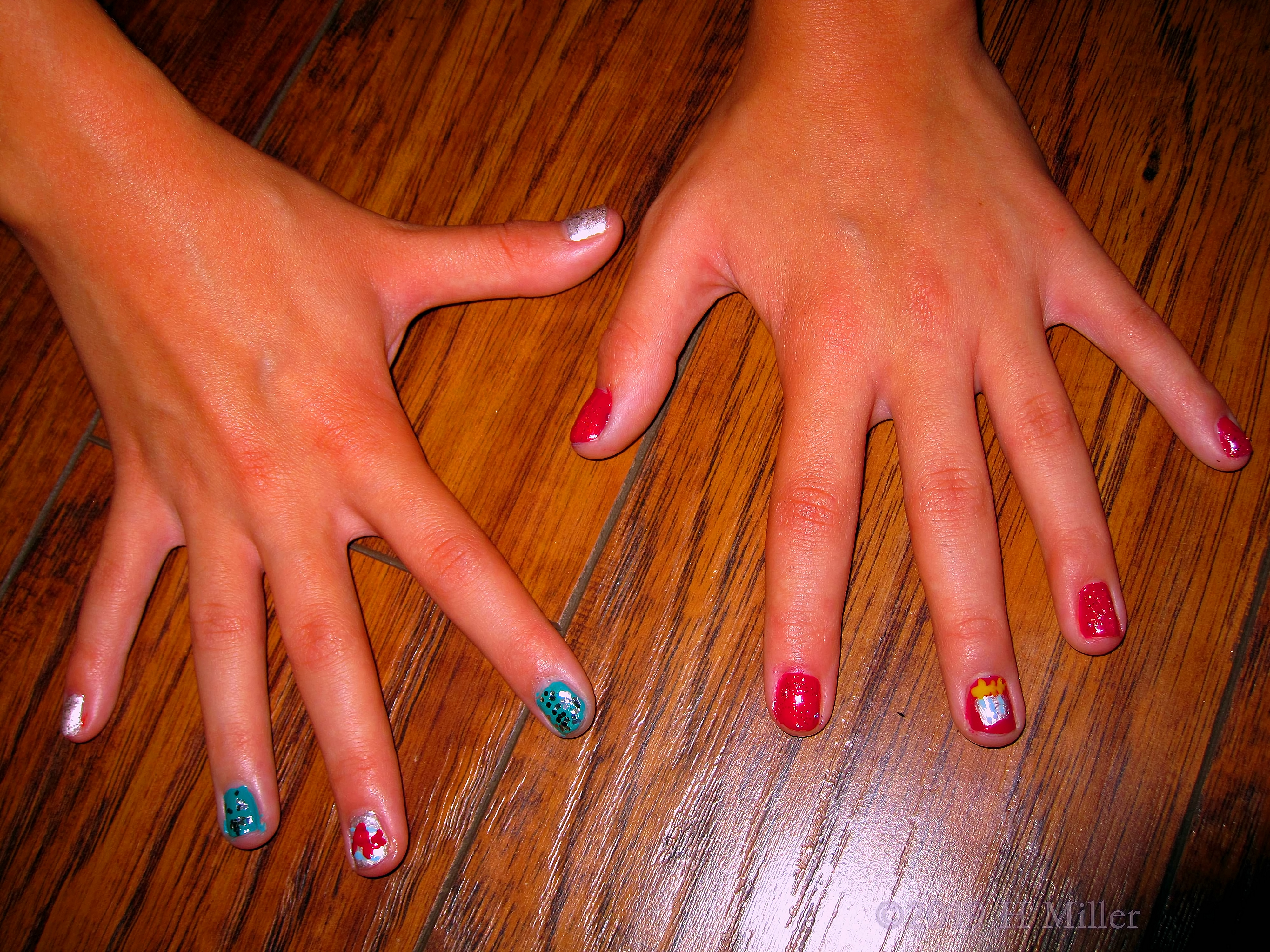 Mini Mani Unique Nail Design Creation Mini Mani Unique Nail Design Creation