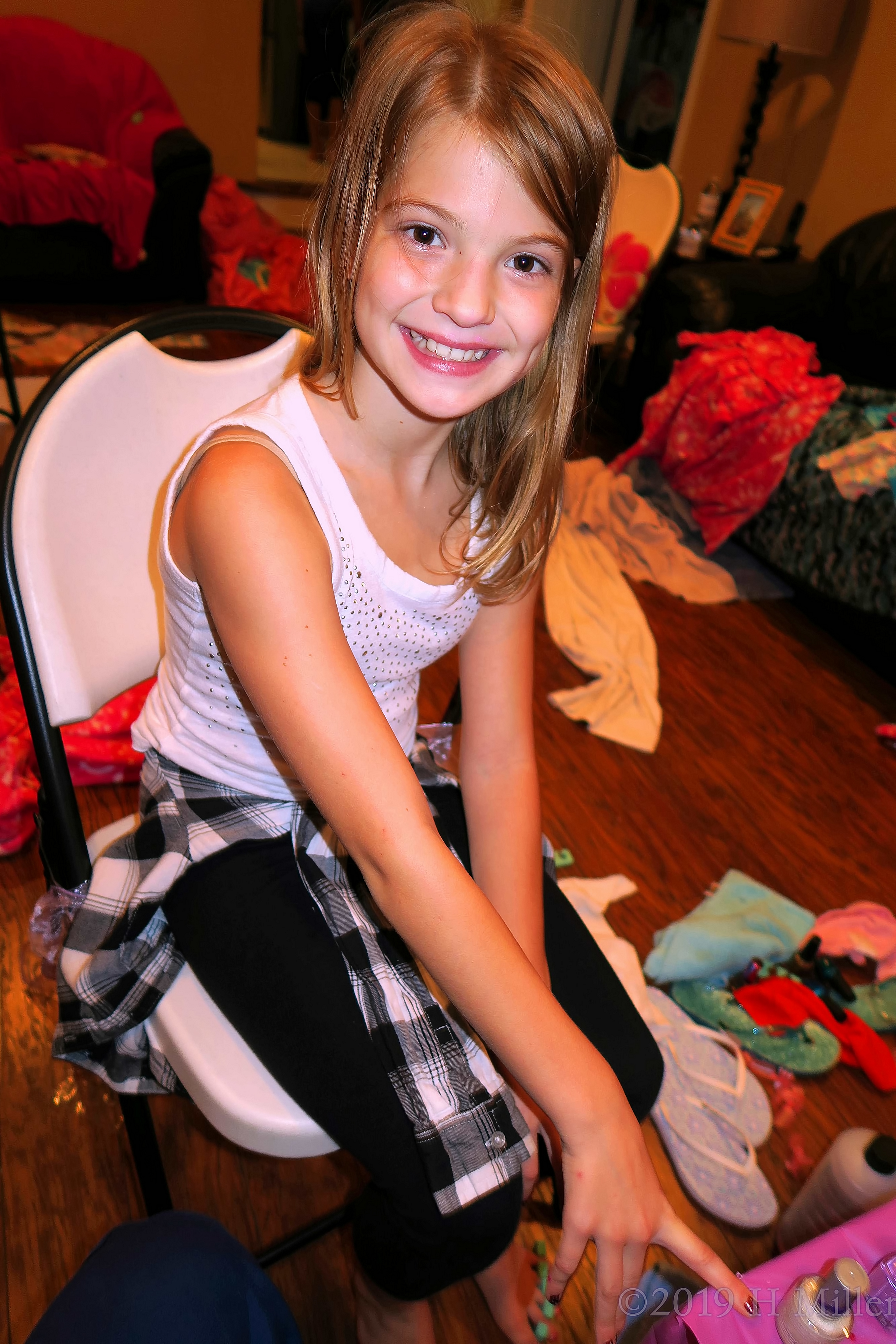 Getting Her MIni Mani On! Getting Her MIni Mani On!