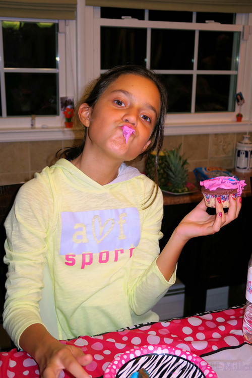 DeeeLicious!! DeeeLicious!!