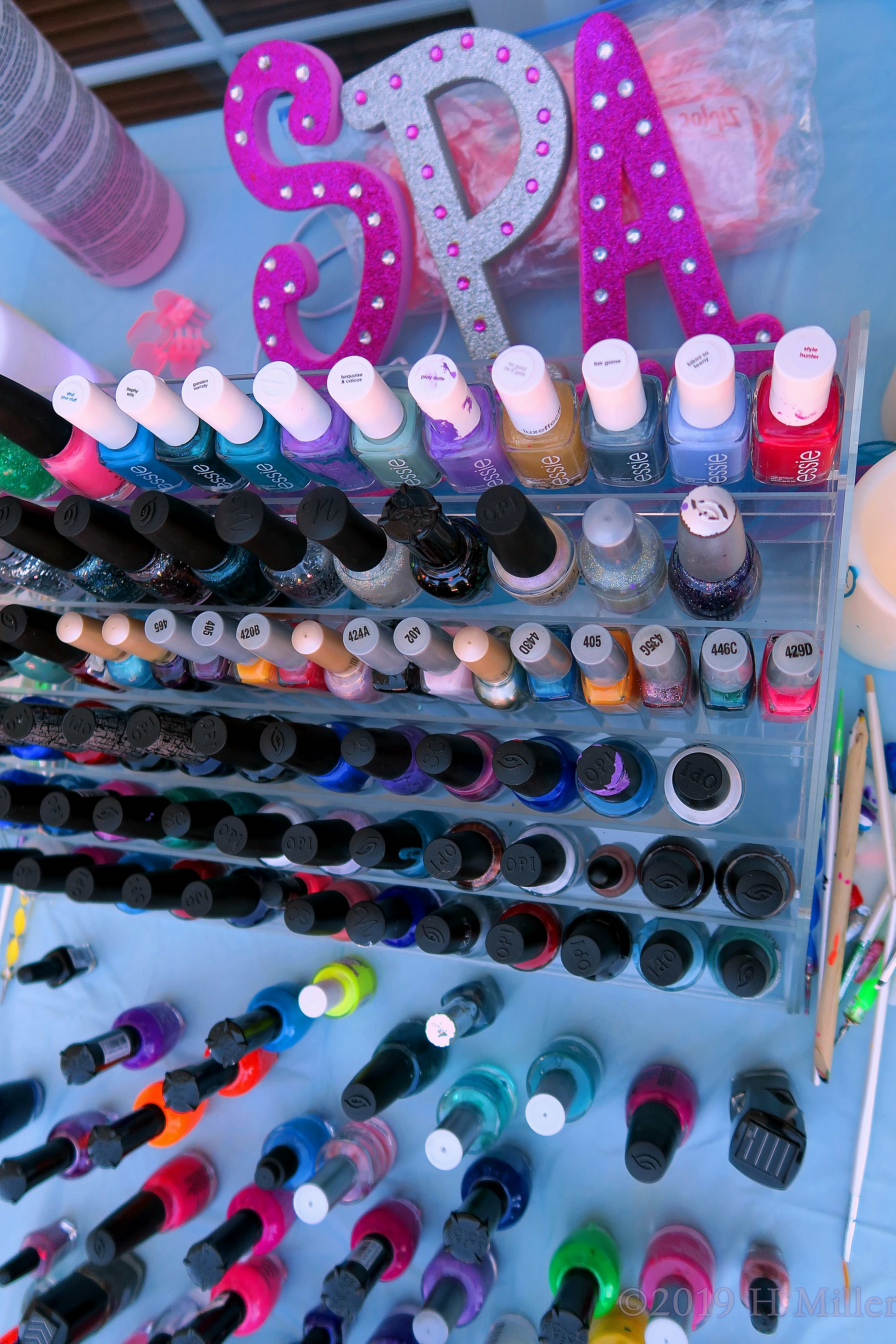 Red, Yellow, Green, Black And So Much More At The Nail Spa For Kids! Red, Yellow, Green, Black And So Much More At The Nail Spa For Kids!