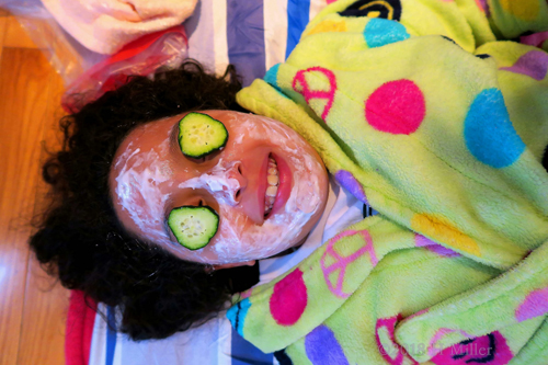 Closeup Picture During The Kids Facial! Closeup Picture During The Kids Facial!