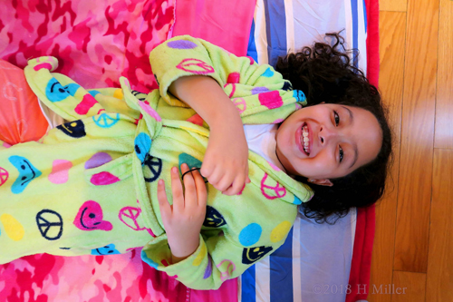 Excited Before Her Kids Facial Activity! Excited Before Her Kids Facial Activity!