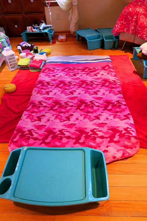 Kids Facial Setup Including Relaxing Mats For Girls Facials And All The Facial Ingredients Kids Facial Setup Including Relaxing Mats For Girls Facials And All The Facial Ingredients