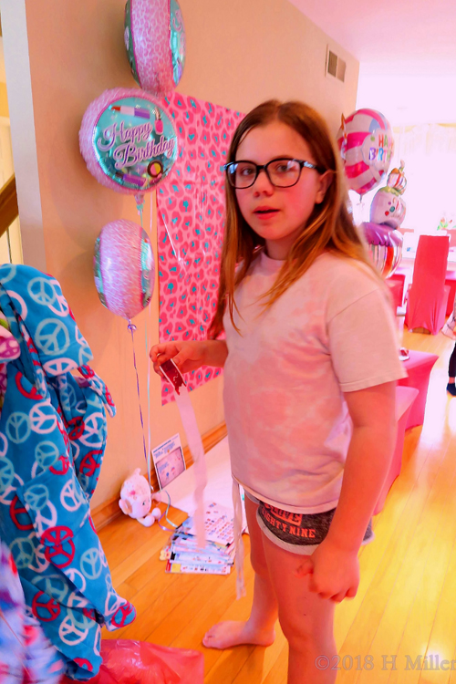 She's About To Choose Her Spa Robe! She's About To Choose Her Spa Robe!