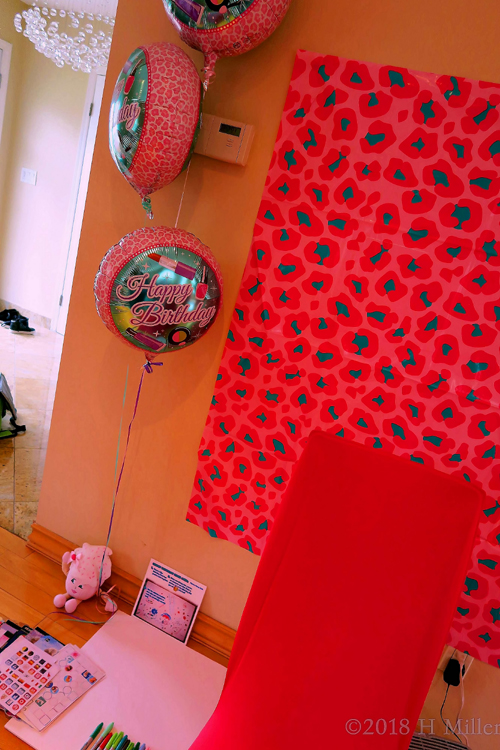 Spa Birthday Card Activity Area Decorated With Birthday Balloons! Spa Birthday Card Activity Area Decorated With Birthday Balloons!