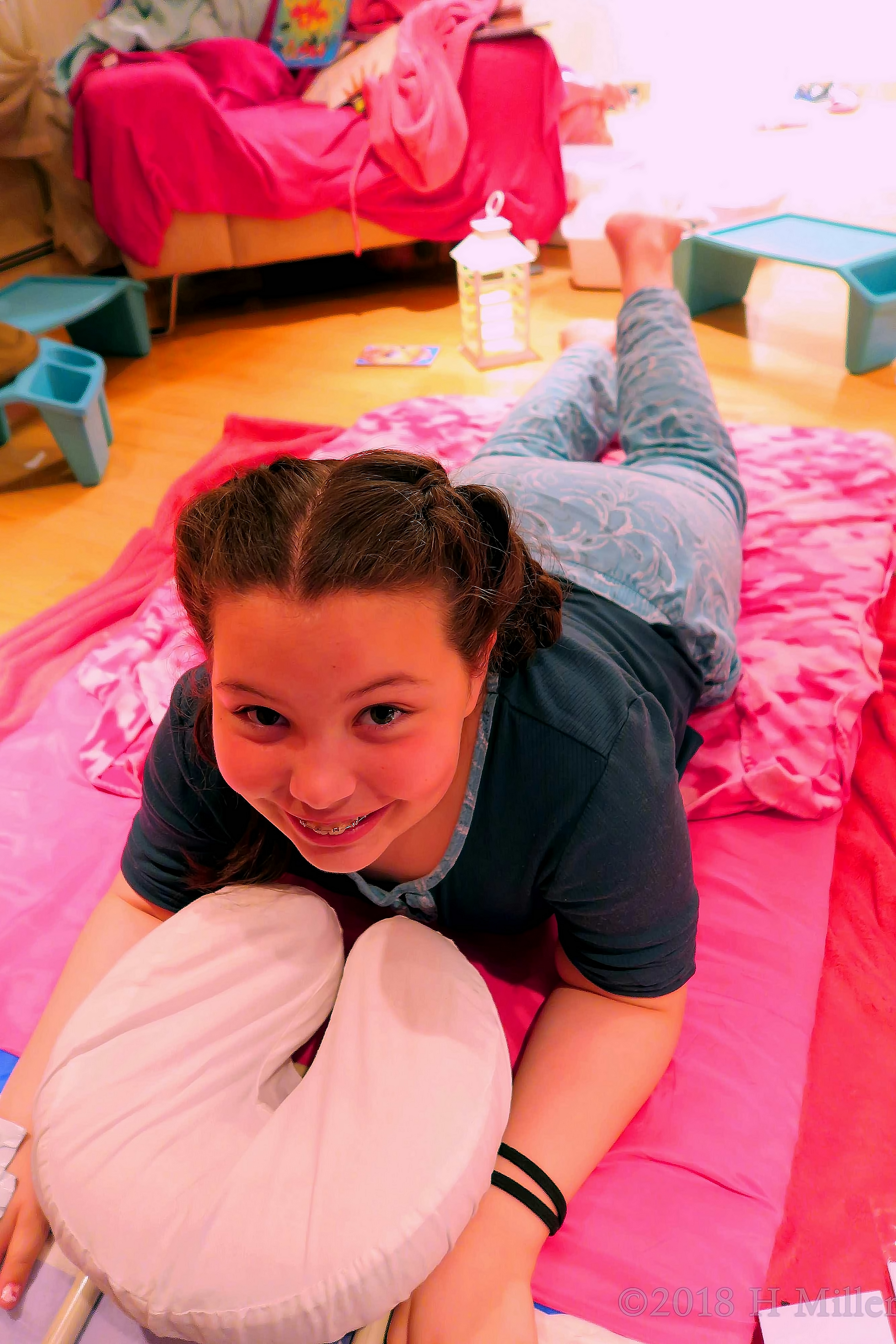 Kids Massage Activity Finally Begins! Kids Massage Activity Finally Begins!