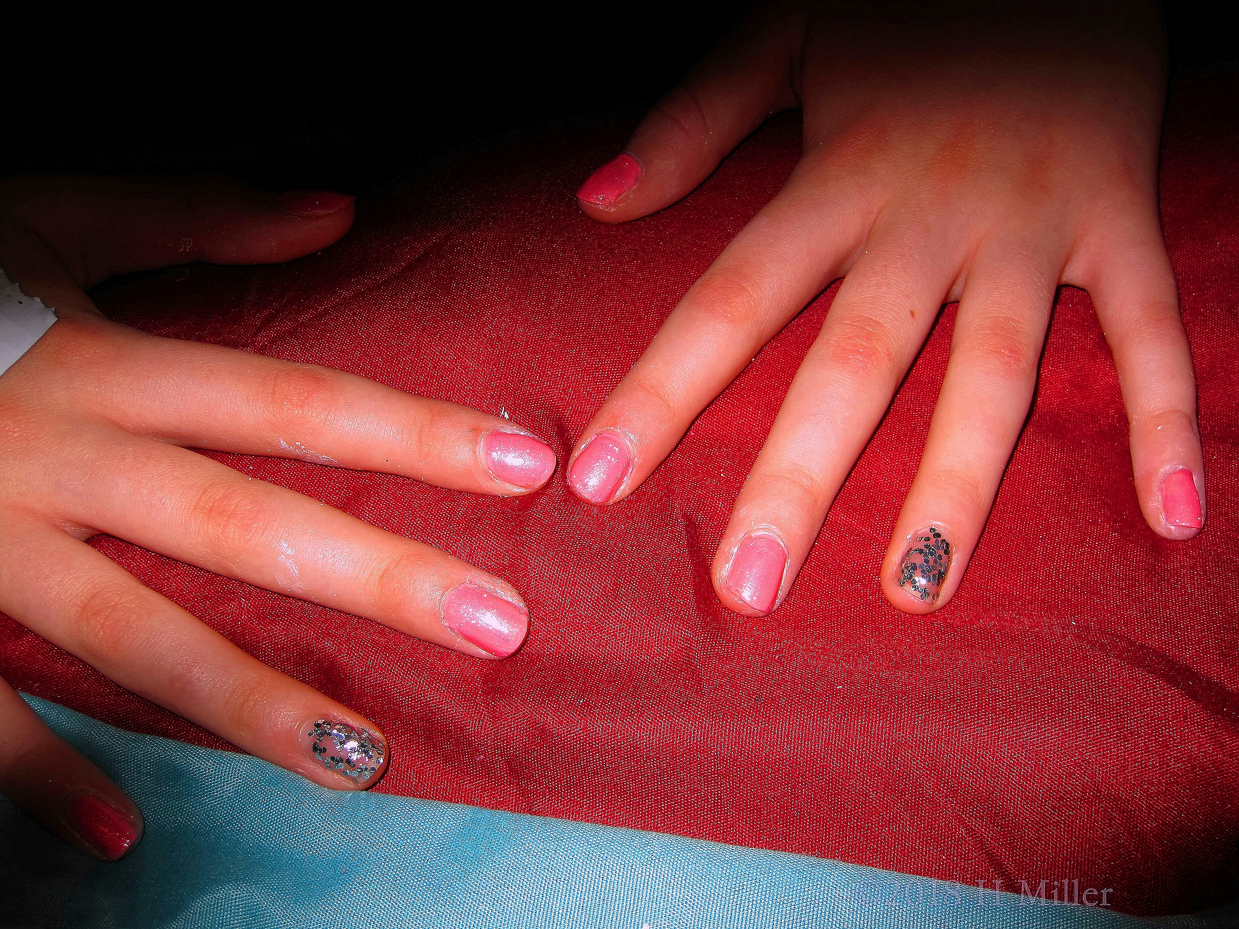 Shining Girls Manicure At The Spa Party! Shining Girls Manicure At The Spa Party!