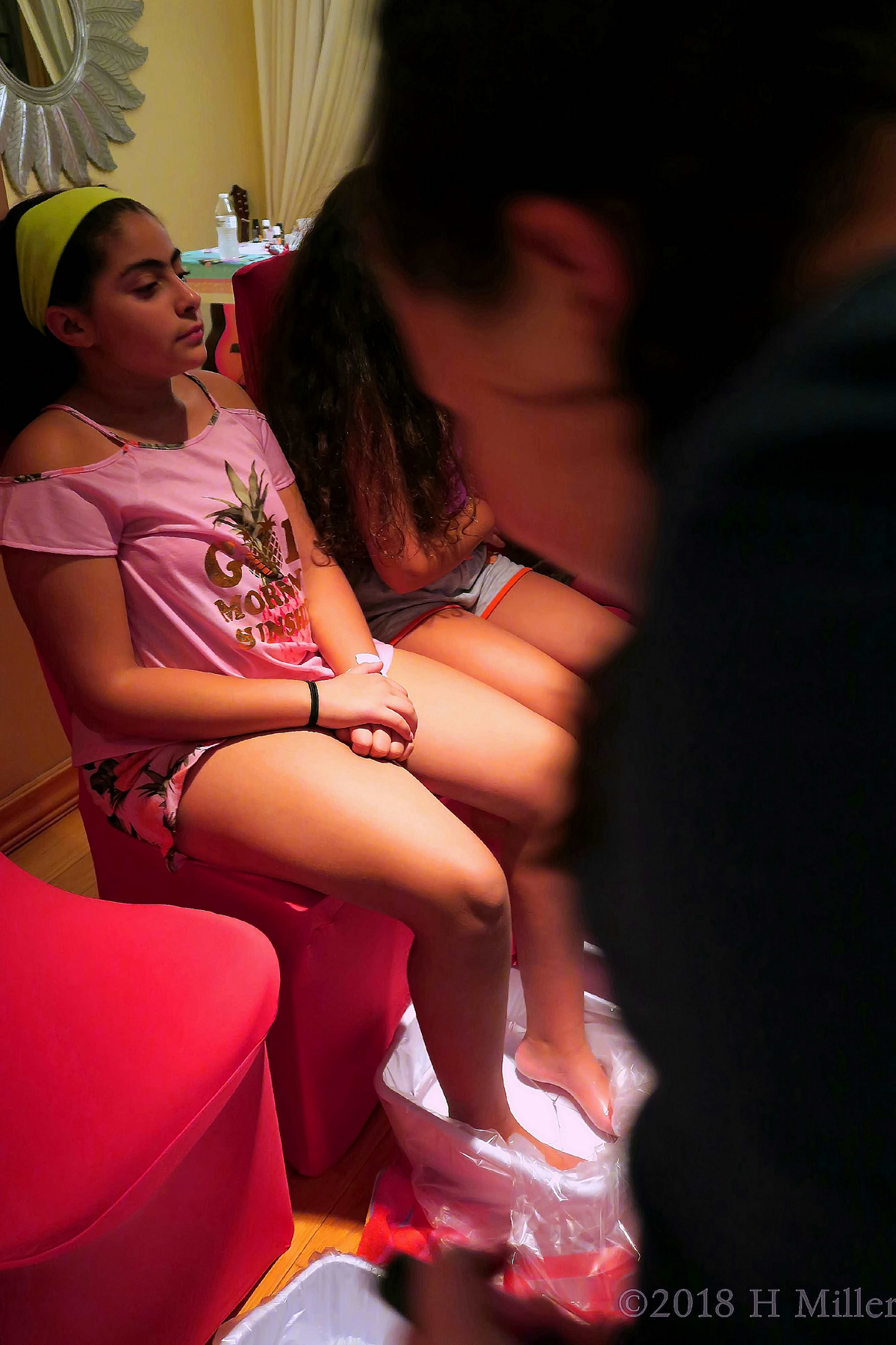 Relaxing With Footbaths During The Kids Pedicure Session. Relaxing With Footbaths During The Kids Pedicure Session.