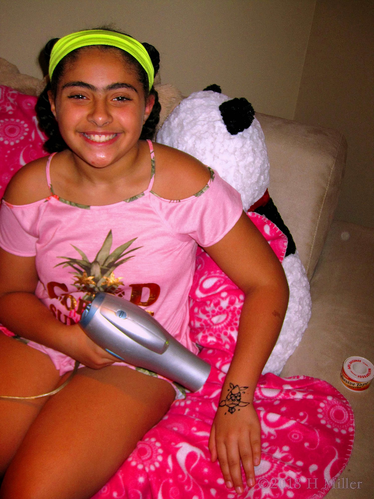 Super Cool Jagua Tattoo Design Being Dried After Completion Super Cool Jagua Tattoo Design Being Dried After Completion