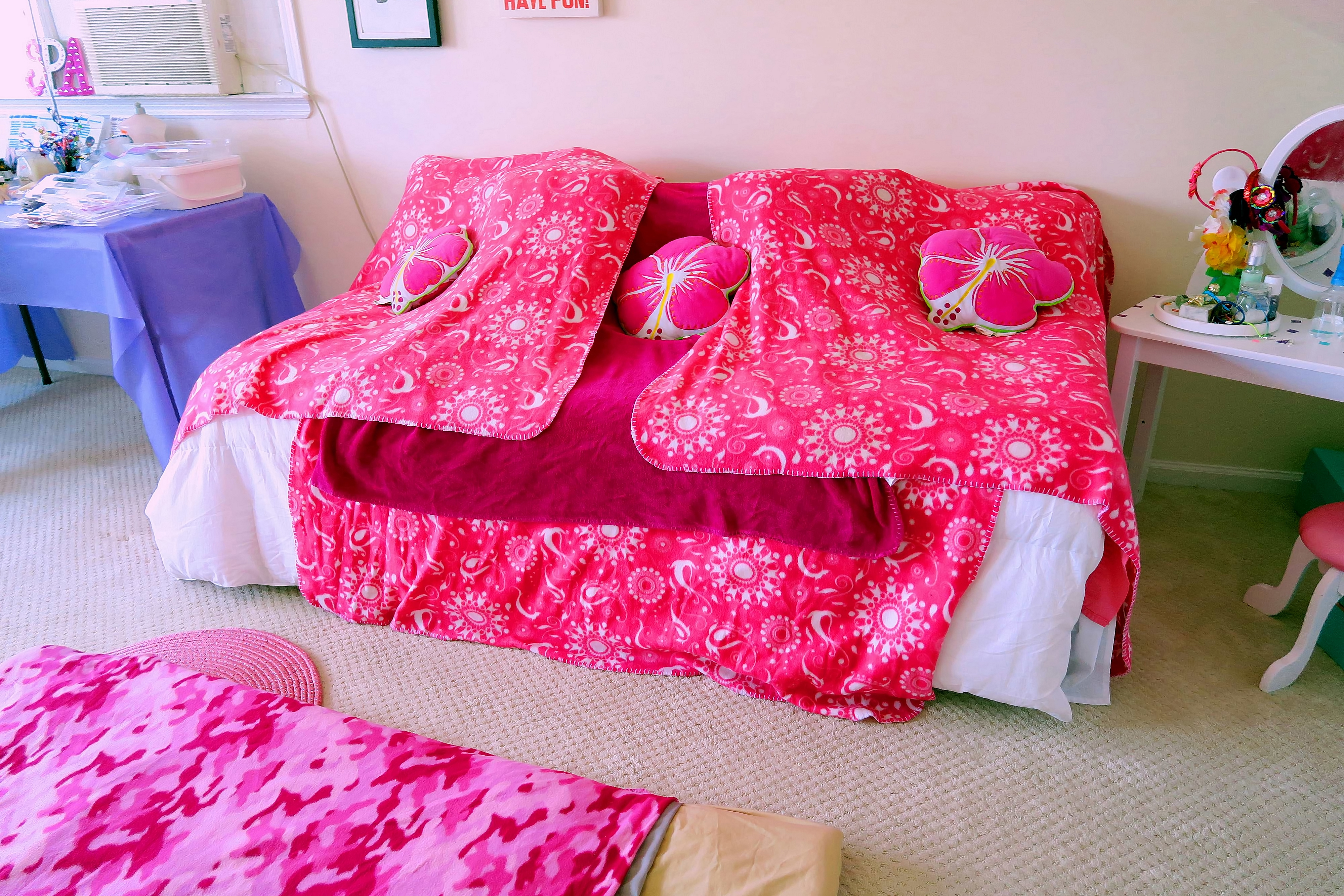 The Throws Make It Feel Like A Spa And Protect The Couch! The Throws Make It Feel Like A Spa And Protect The Couch!