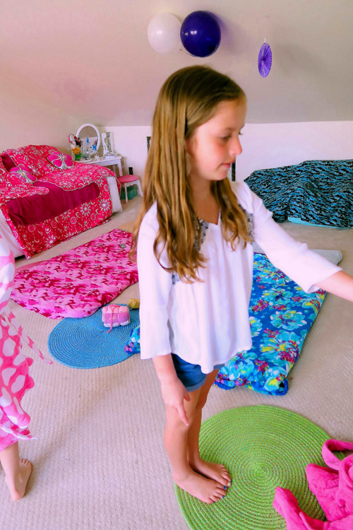 Choosing A Robe. Choosing A Robe.