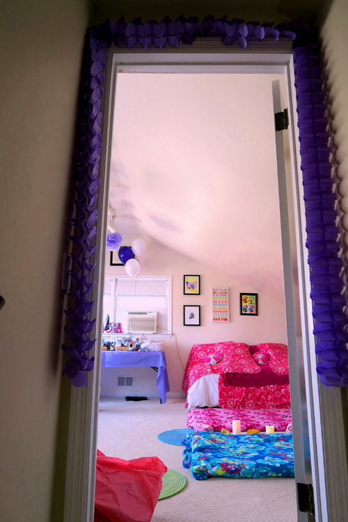 How Cool Is This Spa Party Set Up! How Cool Is This Spa Party Set Up!