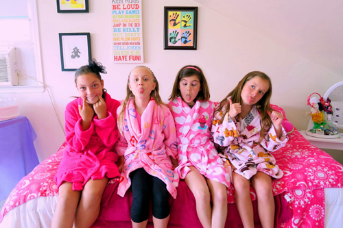 Making Silly Faces! Making Silly Faces!