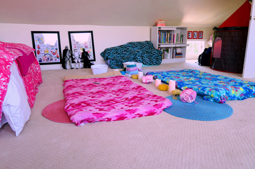 Spa Party Facials In The Den! Spa Party Facials In The Den!