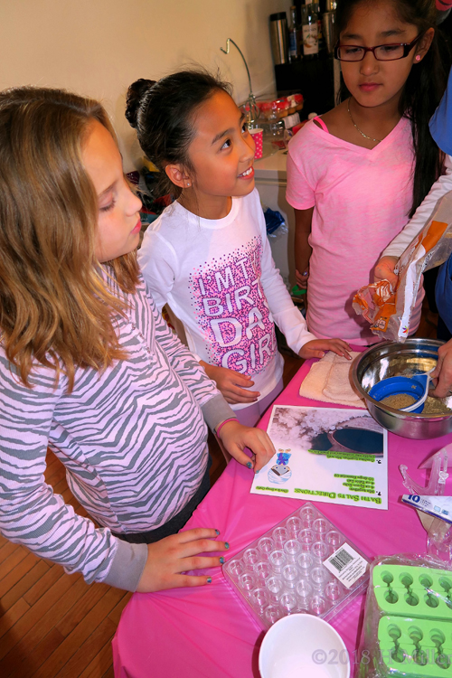 Robyn And Friends At The Craft Station Robyn And Friends At The Craft Station