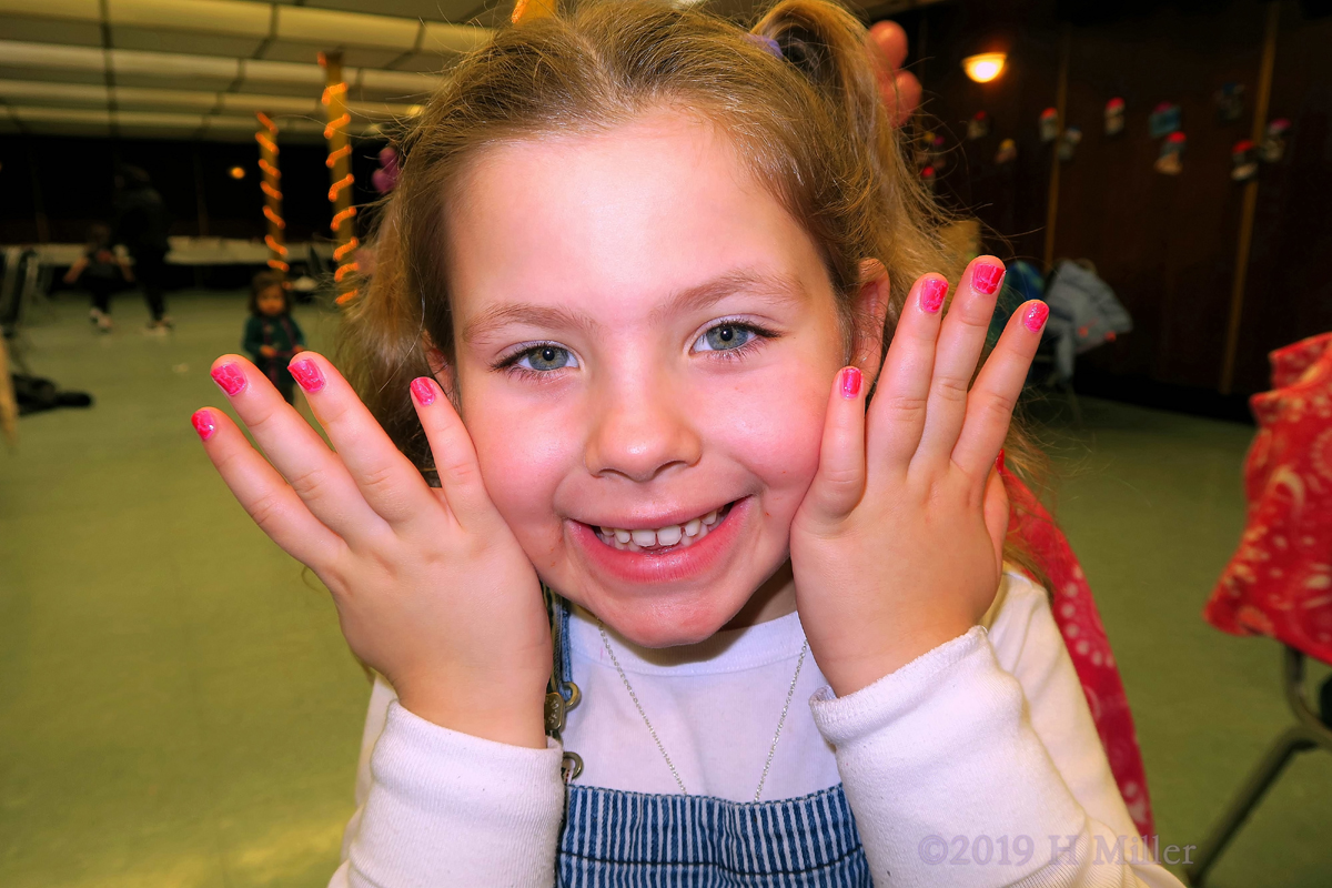 All Smiles With Her Pretty Pink Girls Mini Mani 