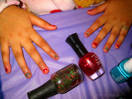 Another Close Up Shot Of Unique Glittery Kids Manicure Designs Another Close Up Shot Of Unique Glittery Kids Manicure Designs