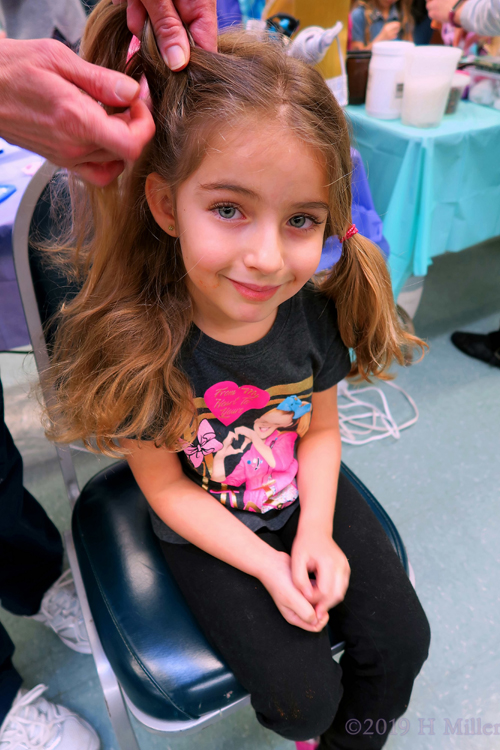 Go On Girl, Get Your Hair Done!! LOL! Fun Kids Hairstyles At The Spa For Girls! Go On Girl, Get Your Hair Done!! LOL! Fun Kids Hairstyles At The Spa For Girls!
