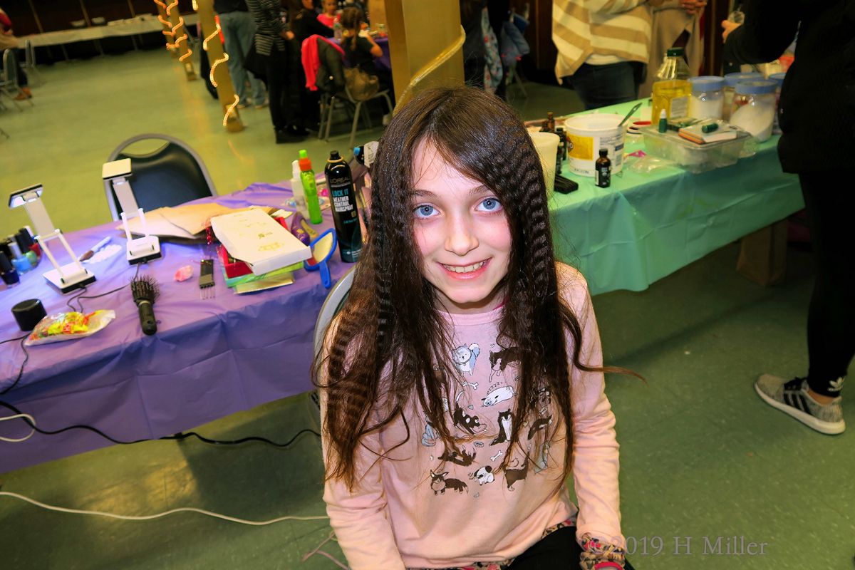 Crimped Kids Hairstyle At The Spa Birthday Party 