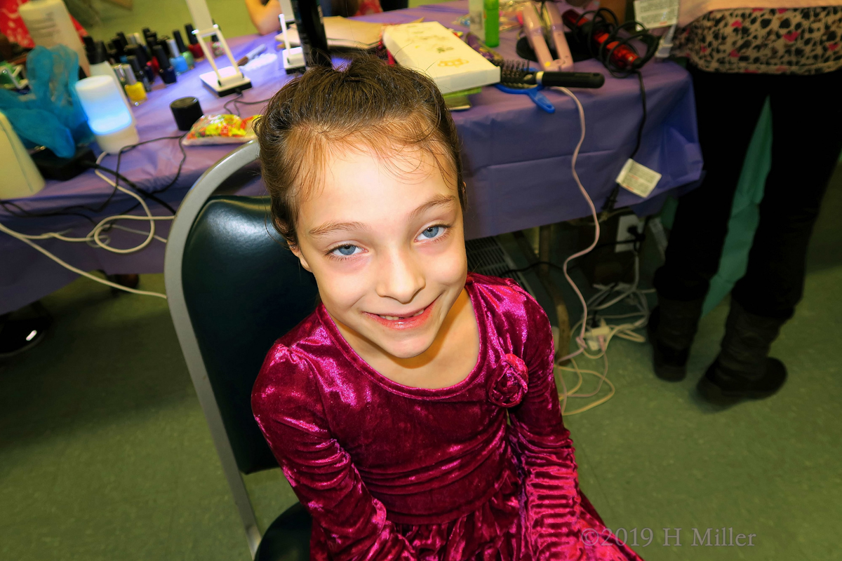 Happy Party Goer Enjoying Her Spa Day After Her Hairstyle For Girls! 