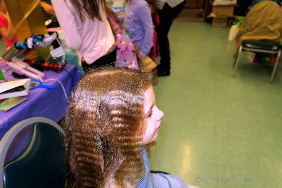 Spa Party Kids Hairstyle With Crimping! 