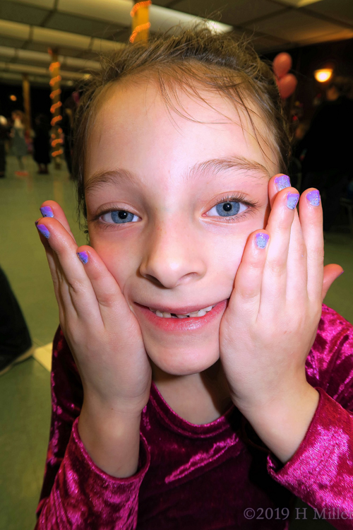 Beautiful Pastel Blue Girls Mini Manicure!