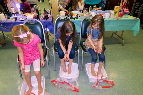 Party Guests Relaxing At The Mini Pedi Station Overlooked By The Crafts For Kids Station Party Guests Relaxing At The Mini Pedi Station Overlooked By The Crafts For Kids Station
