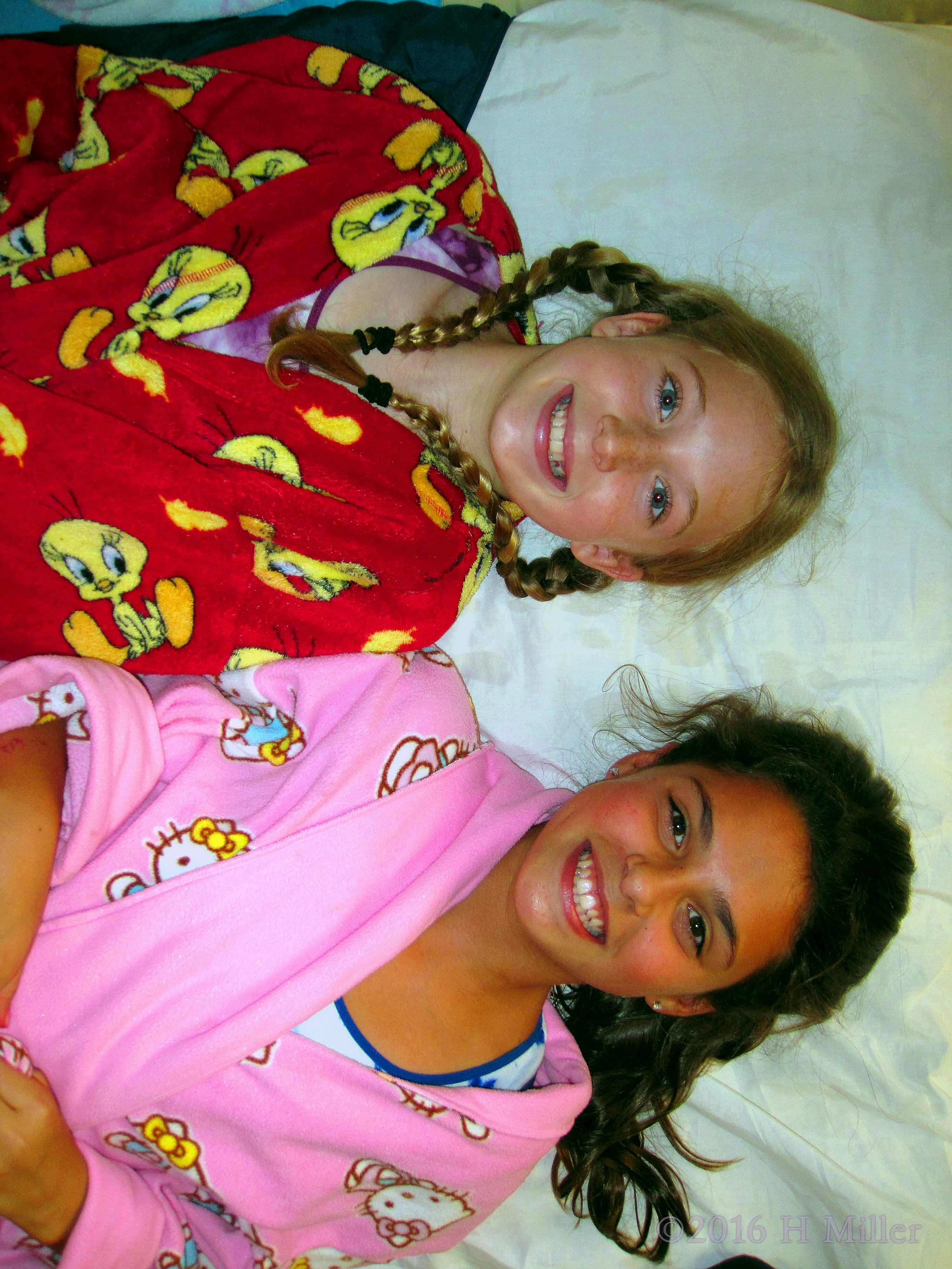 These Best Friends Are Ready For Facials! These Best Friends Are Ready For Facials!