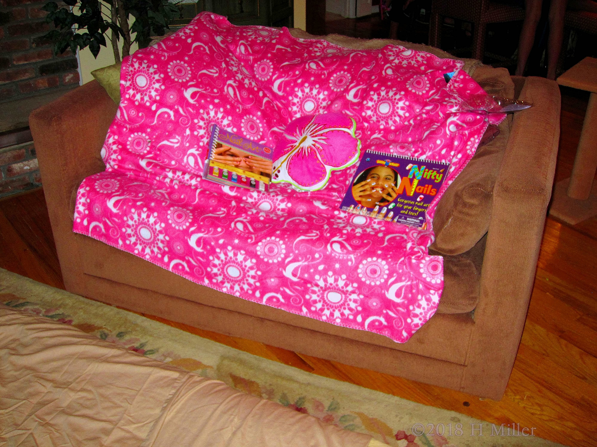 Colorful Spa Throw Along With Comfy Pillow On The Kids Spa Couch For The Party Kids! 