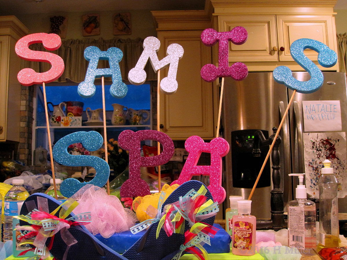 Glittery Letters Saying Sami's Spa!