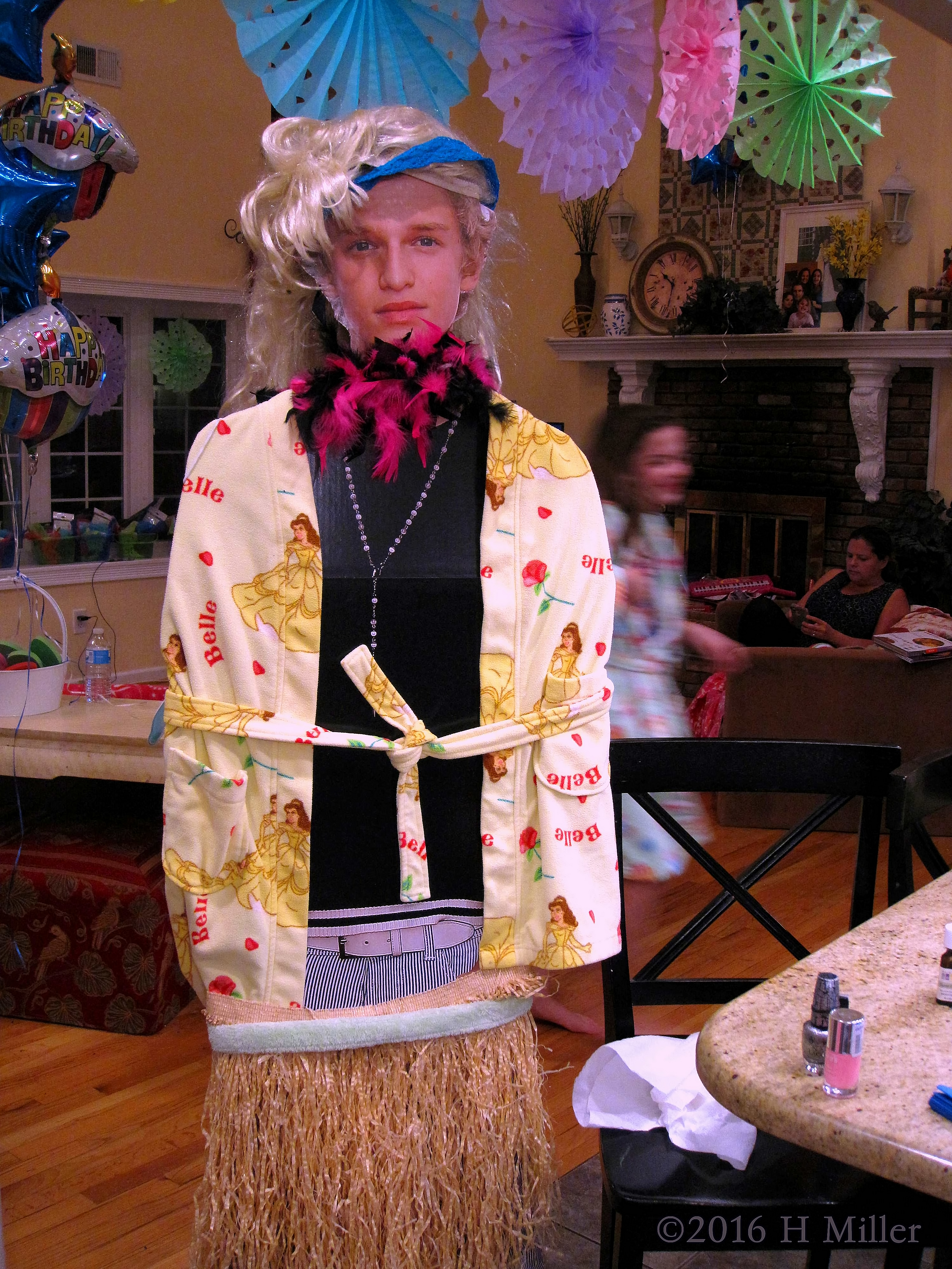 He's All Ready To Join The Spa Party Girls! He's All Ready To Join The Spa Party Girls!