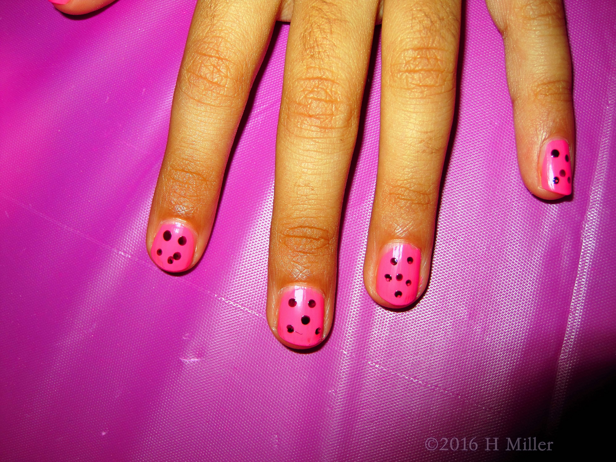 Pink Polka Dot Mini Manicure 