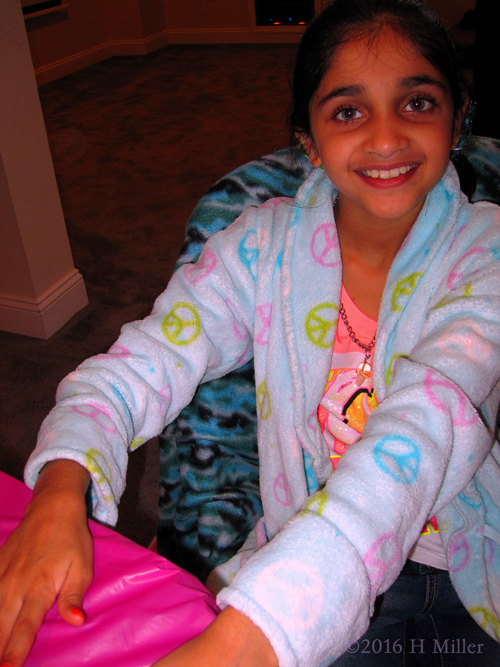 Having Fun During Mini Manis Having Fun During Mini Manis