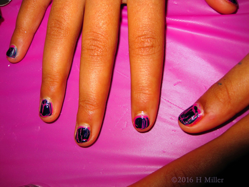 Pink And Black Mini Manicure