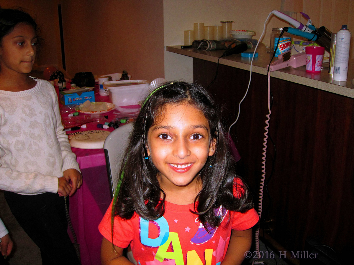 Loving Her Home Kids Spa Hairstyle! 