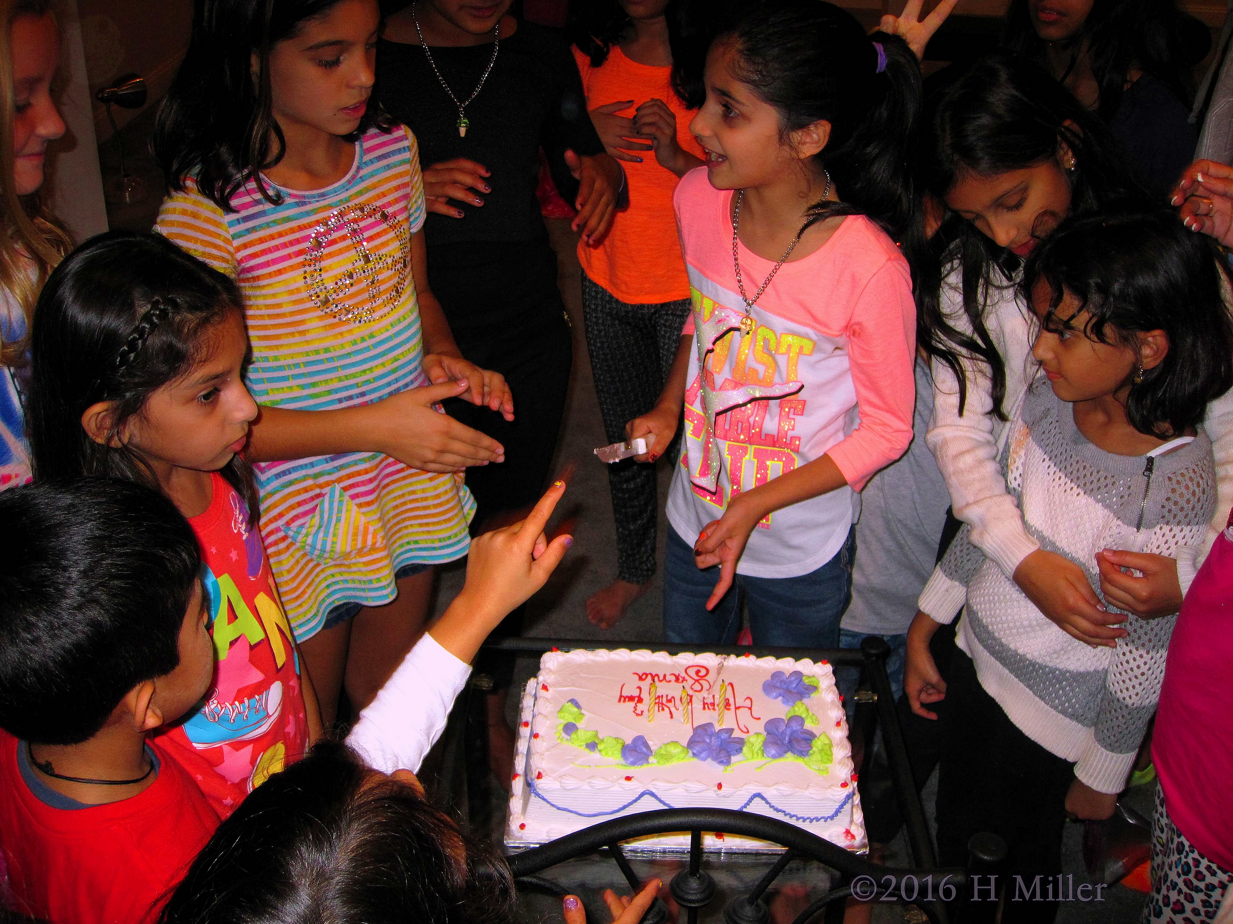 Chatting Before Cake 