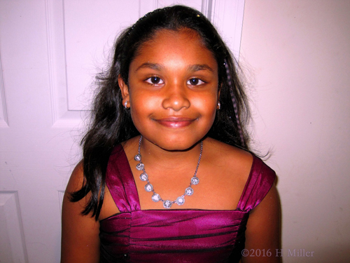 She Looks So Cute! She Looks So Cute!