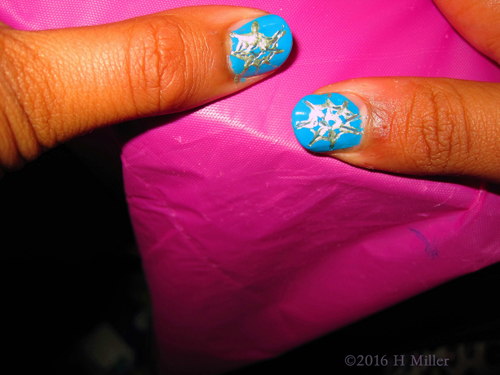 Silver Spiderweb Manicure Ar Silver Spiderweb Manicure Ar