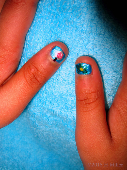 Kids Nail Art! Lollipop And Cool Flower Designs! Kids Nail Art! Lollipop And Cool Flower Designs!