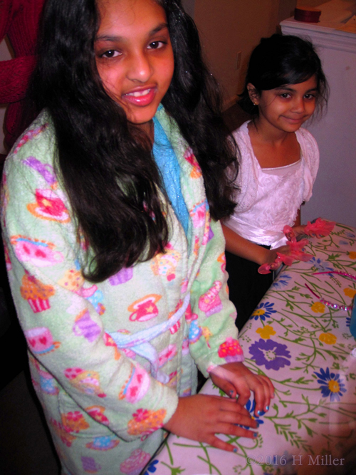 The Guests Waiting For The Candles The Guests Waiting For The Candles