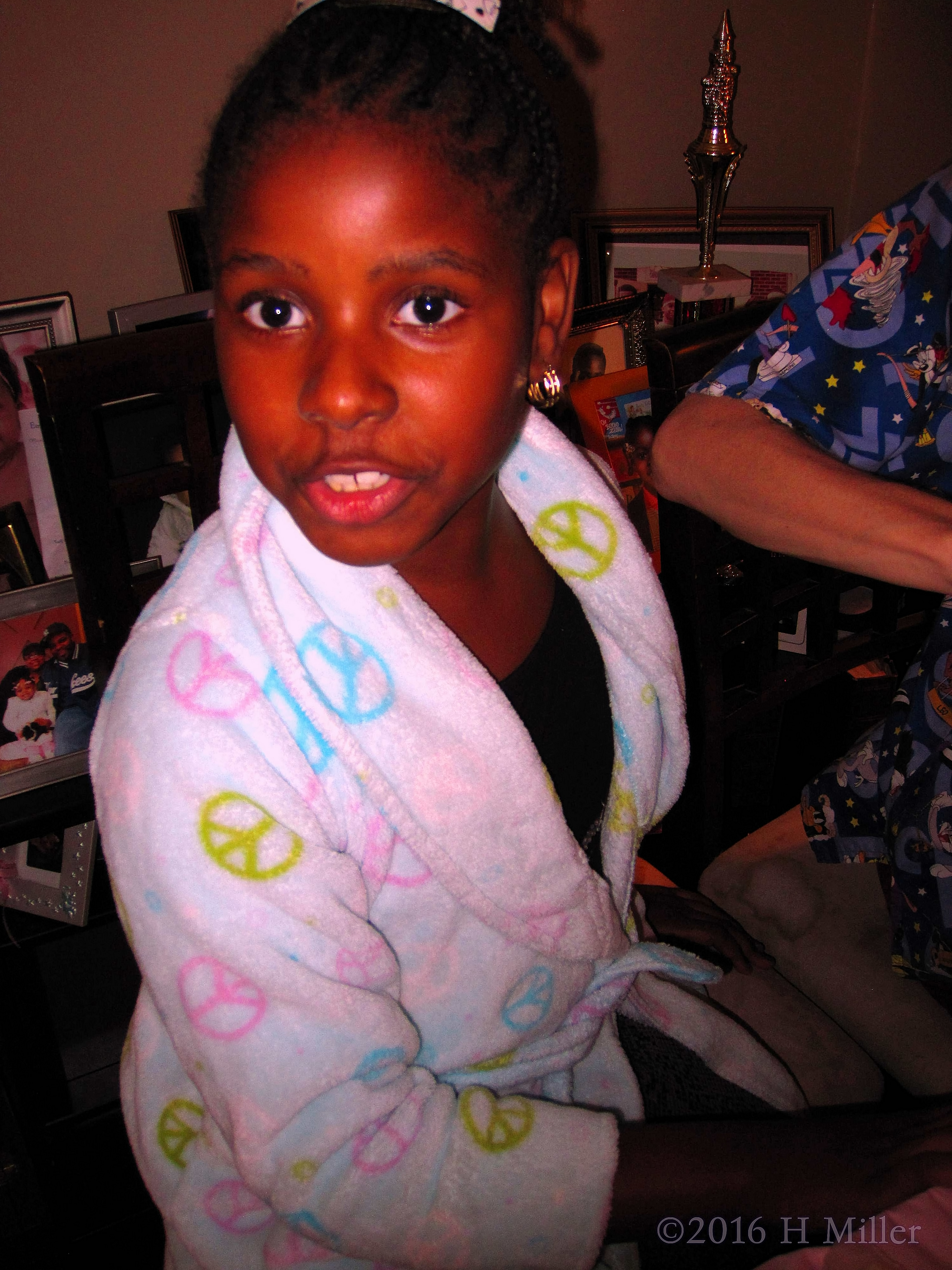 Hanging Out During The Kids Party Hanging Out During The Kids Party