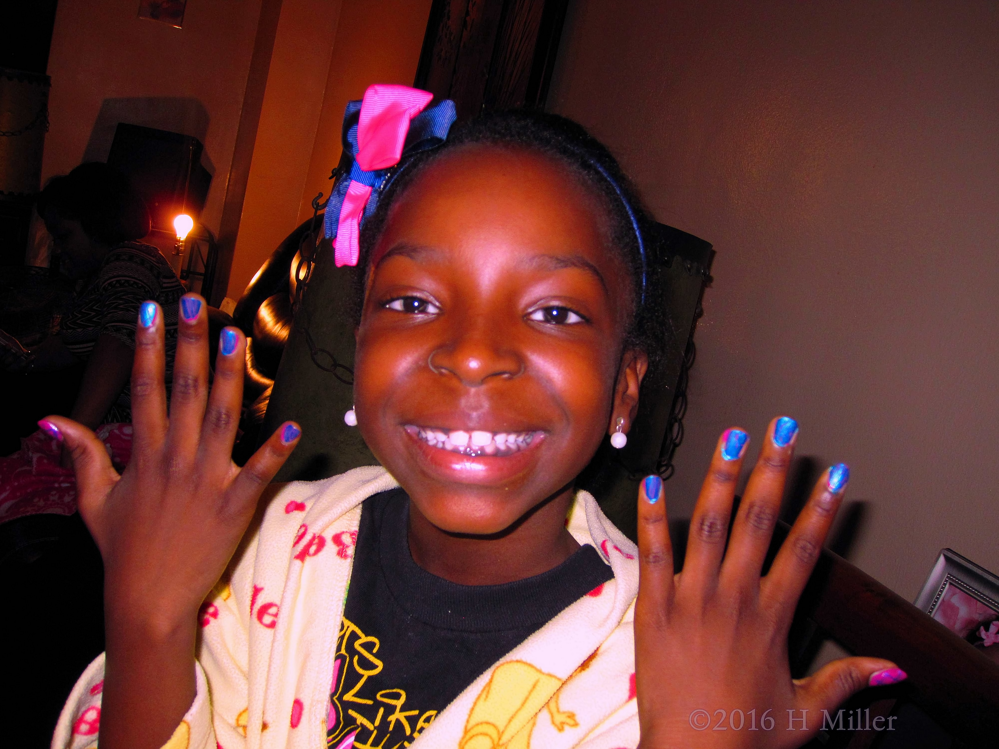 She Loves Her Mini Mani! She Loves Her Mini Mani!