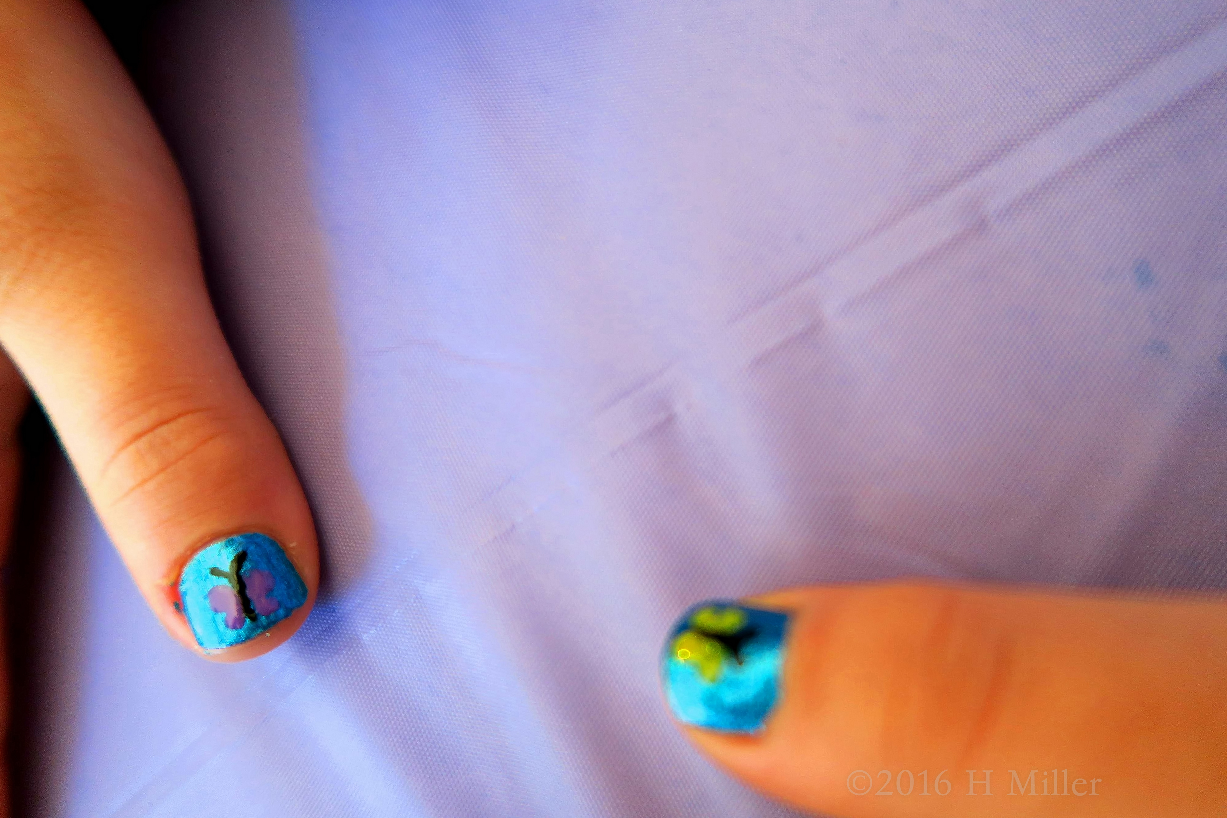 She Has BUGS On Her Nails! Nice Kids Nail Design She Has BUGS On Her Nails! Nice Kids Nail Design
