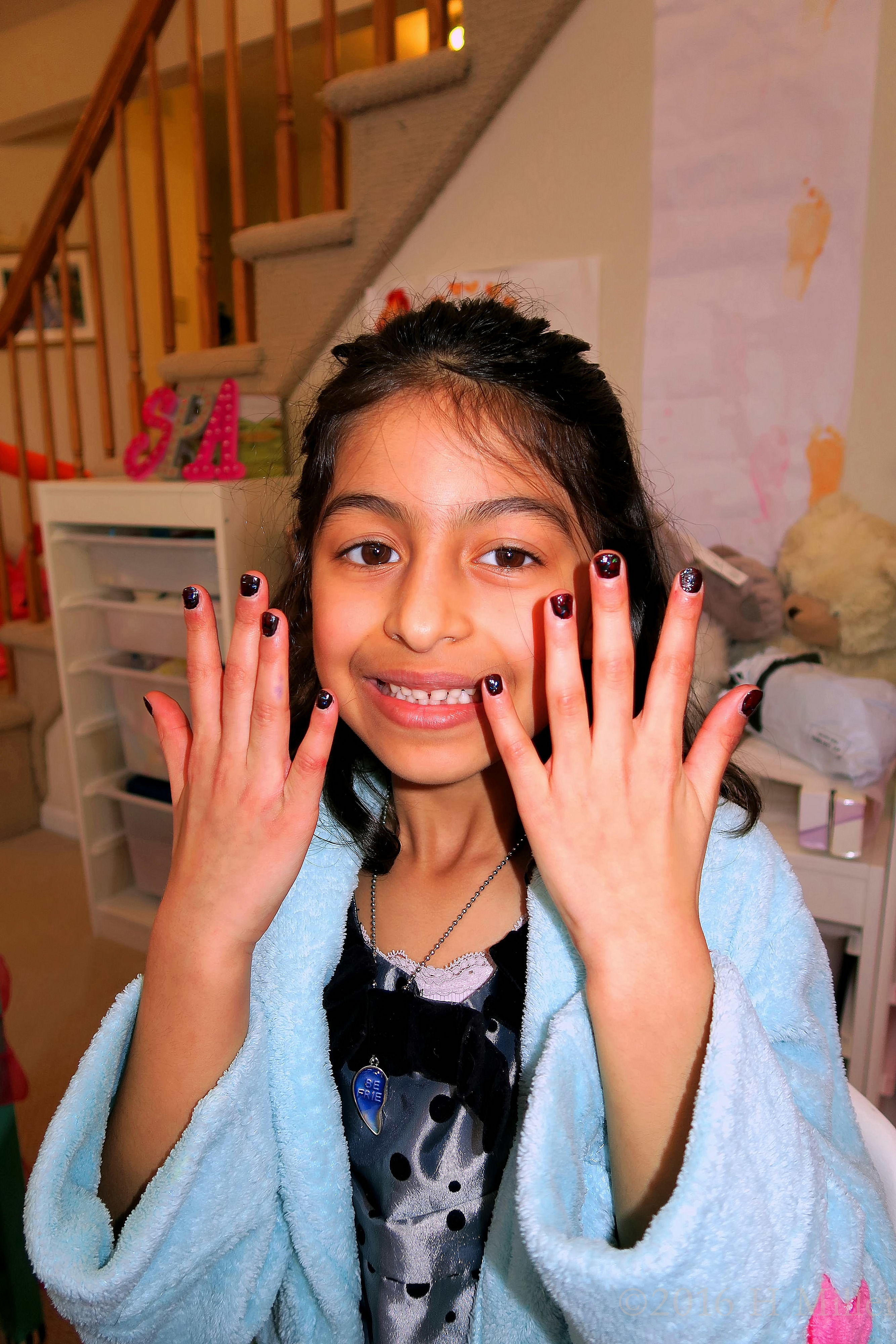 She Loves Her Beautiful New Kids Manicure She Loves Her Beautiful New Kids Manicure