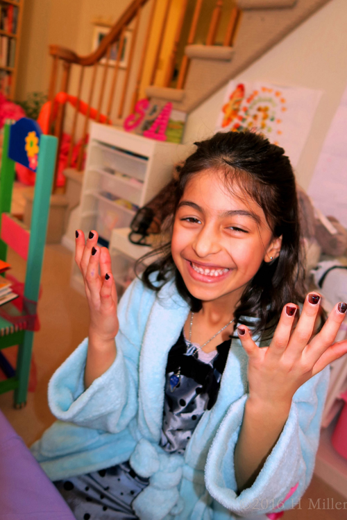 Aren't They Just The Best! She Loves Her All Black Kids Manicure Aren't They Just The Best! She Loves Her All Black Kids Manicure